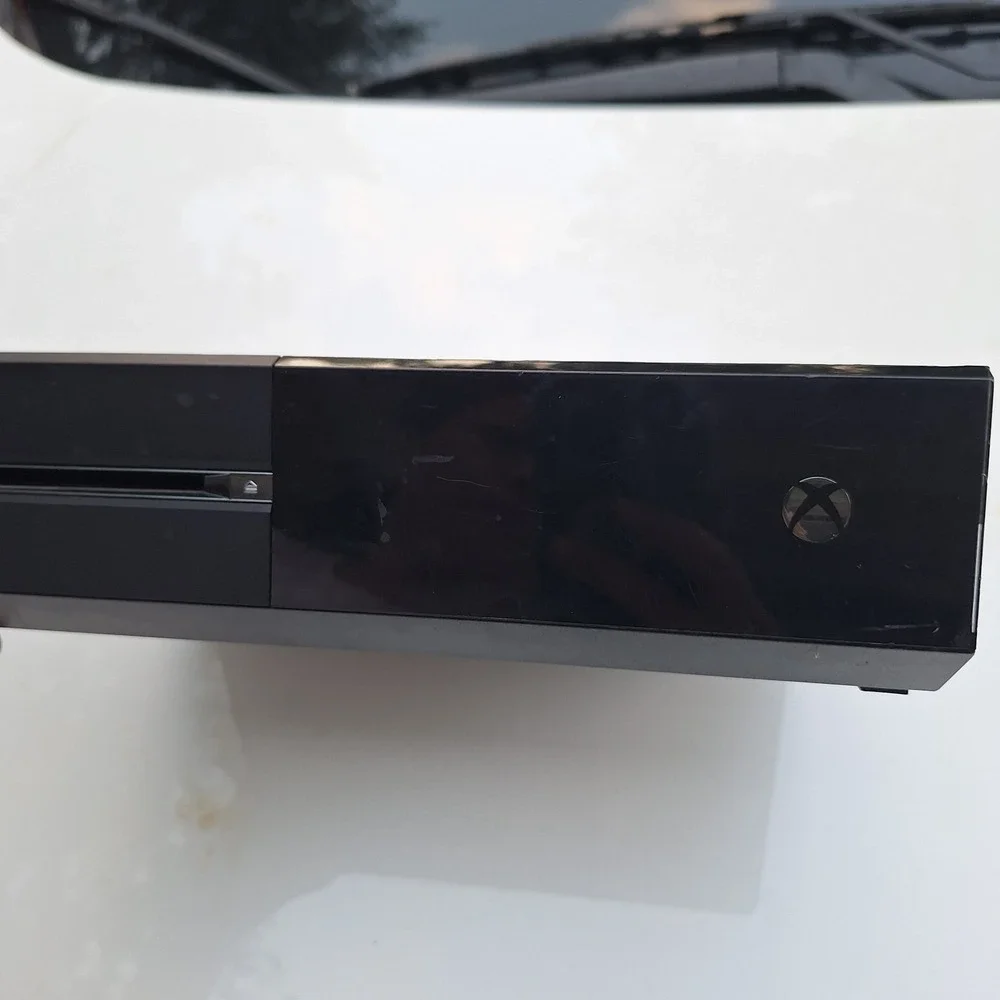 Microsoft‎ Xbox One Console Only Model 1540 Black Original Console